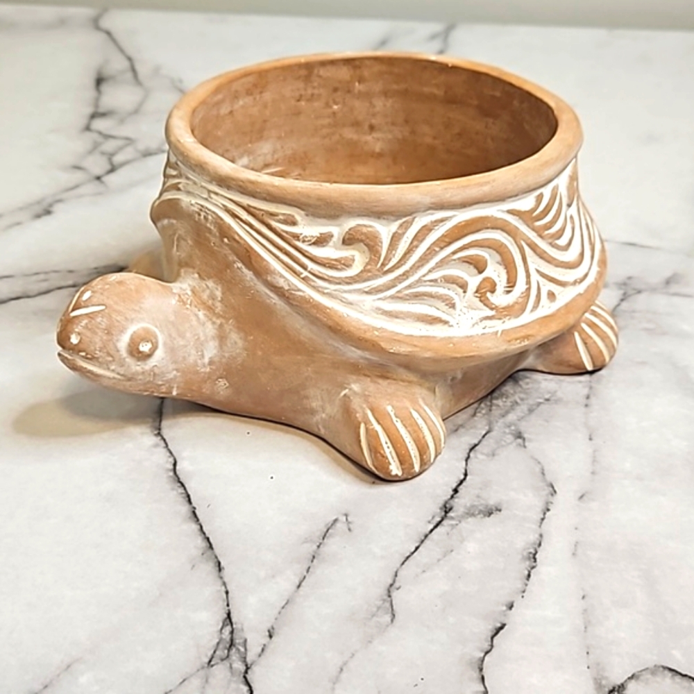 Whitewashed Turtle / Tortoise Terracotta Planter